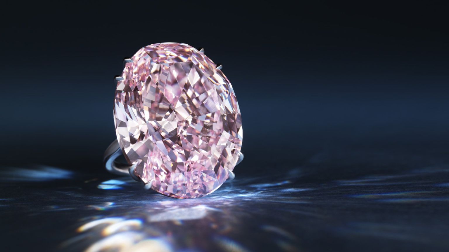 Бриллиант «розовая звезда» (Pink Star Diamond)