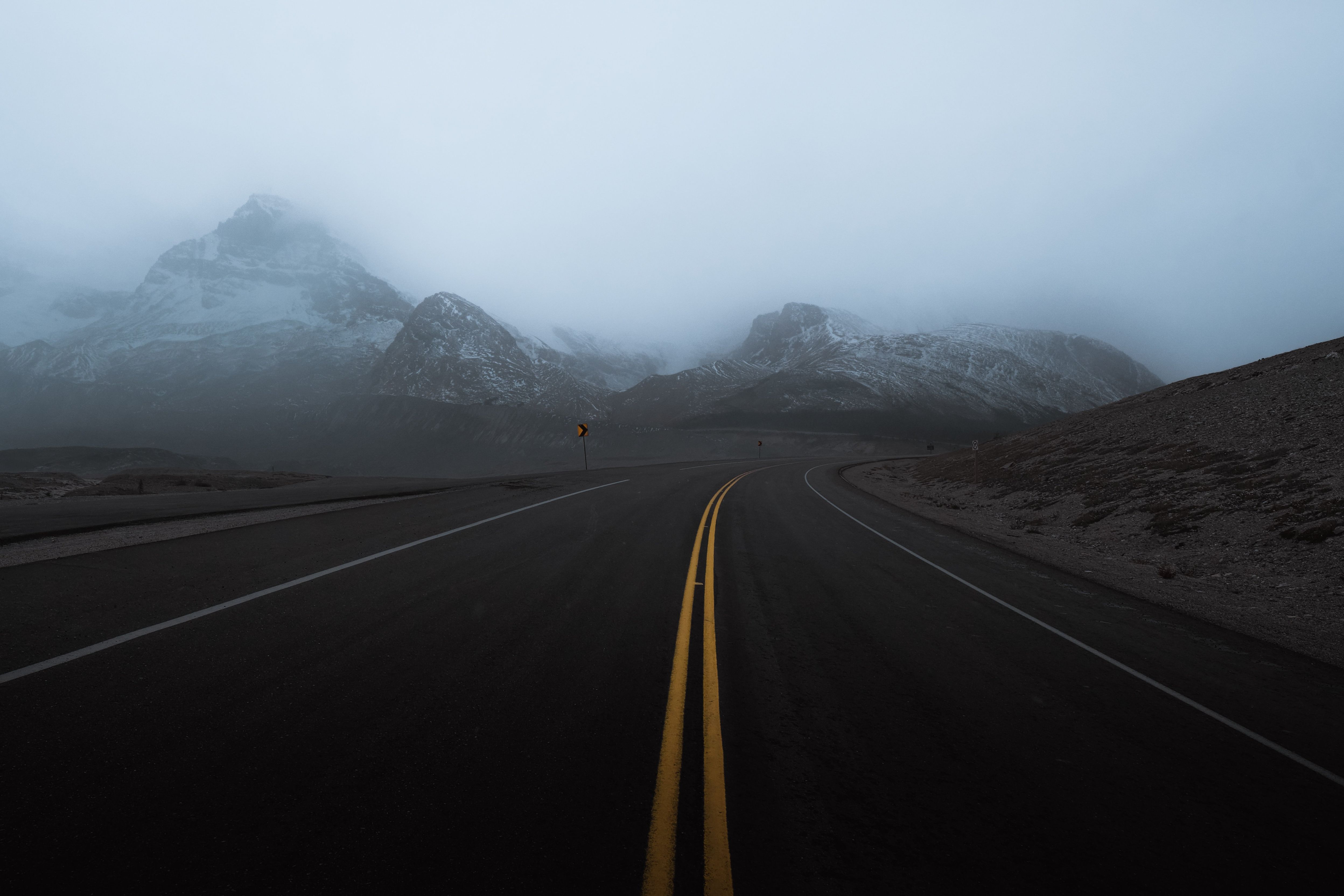 Туманные горные дороги
