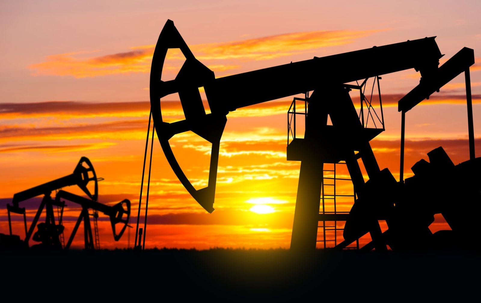 Добыча нефти нефтяники