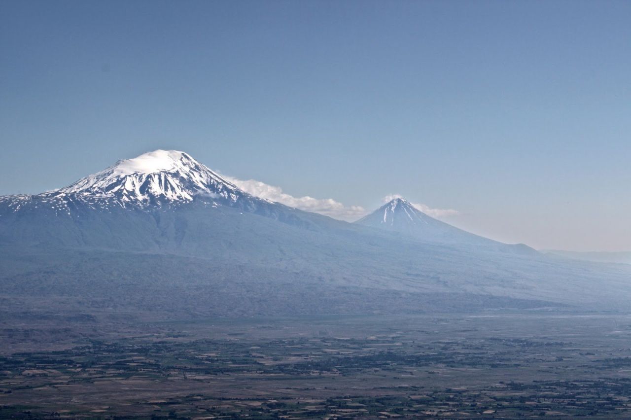 Гора Арарат сис Масис